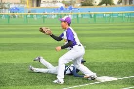 全国春季游泳锦标赛：覃海洋、余依婷夺冠