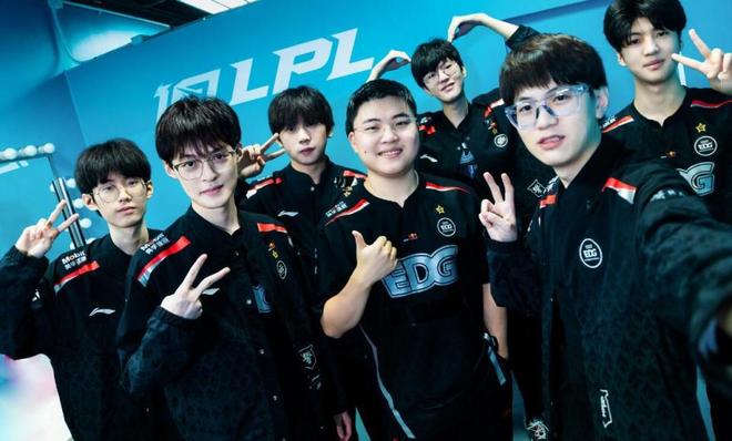 意味着他在 意味着他在